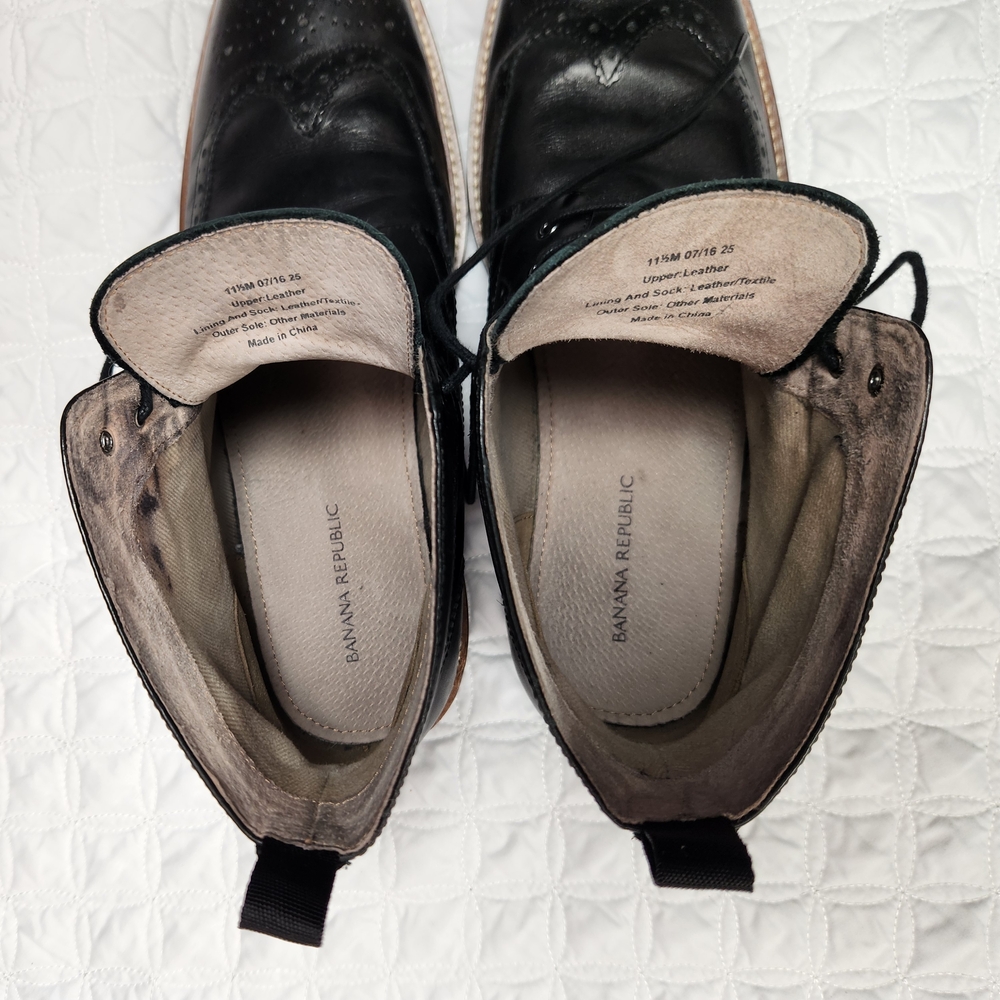 Banana Republic Genuine Italian Leather Black Brogue Wingtip Men's Boots 11.5 M - Picture 10 of 11